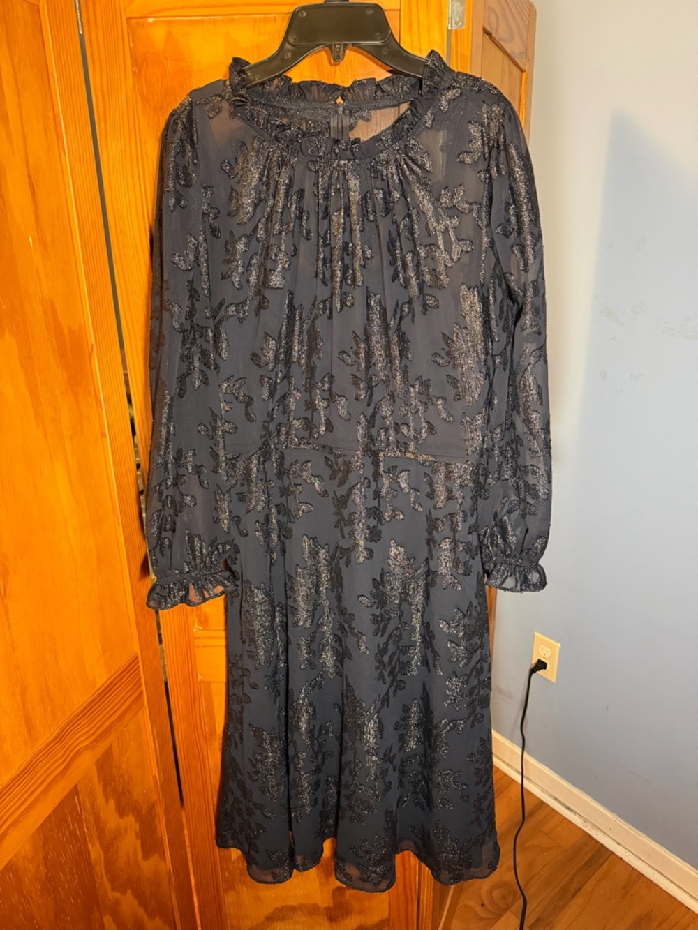 NWT Blue/Black Long-Sleeve Floral Whimsigoth Midi Dress | Size 10 | Fairy